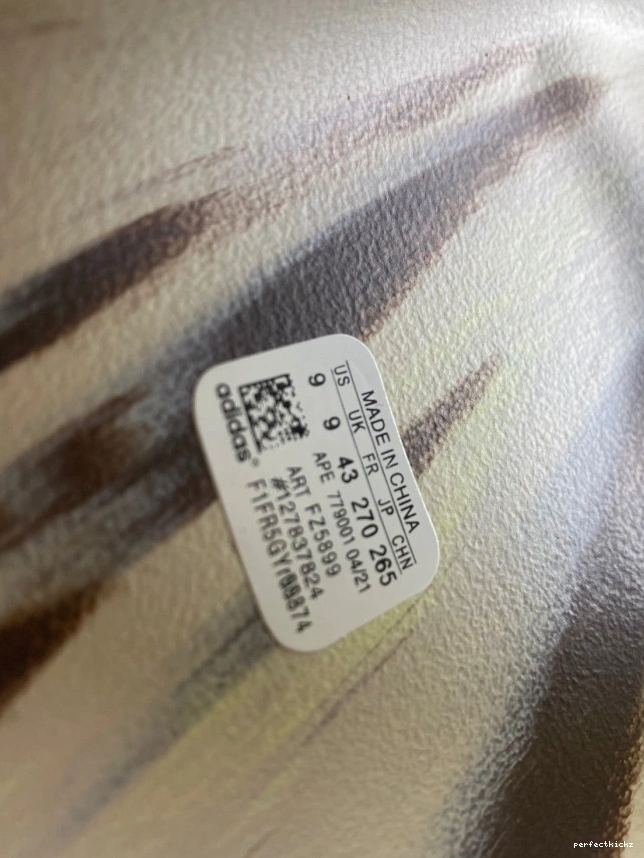 Slide Adidas Yeezy FZ5899 0731